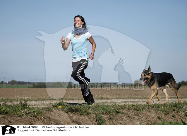 Joggerin mit Deutschem Schferhund / jogger with German Shepherd / RR-47689