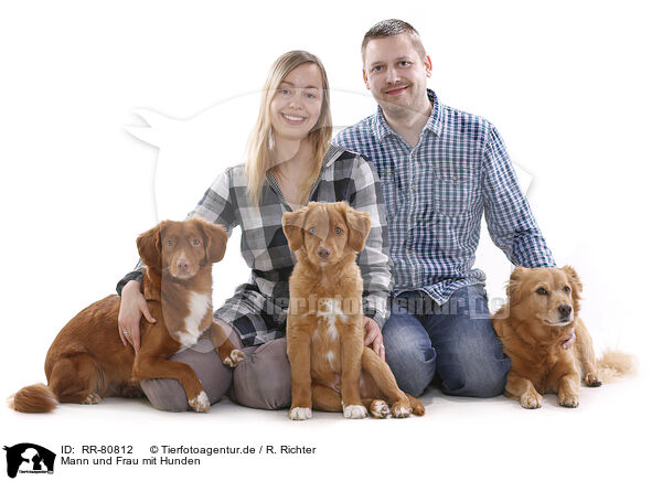 Mann und Frau mit Hunden / man and woman with dogs / RR-80812