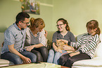Familie mit Sibirische Katze