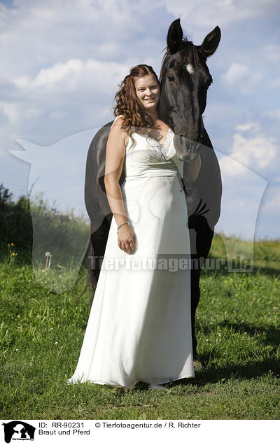 Braut und Pferd / bride and horse / RR-90231
