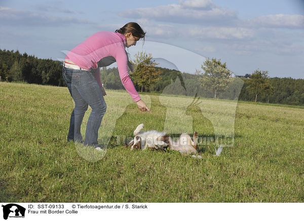 Frau mit Border Collie / woman with Border Collie / SST-09133