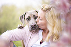 junge Frau mit Cane Corso Hndin