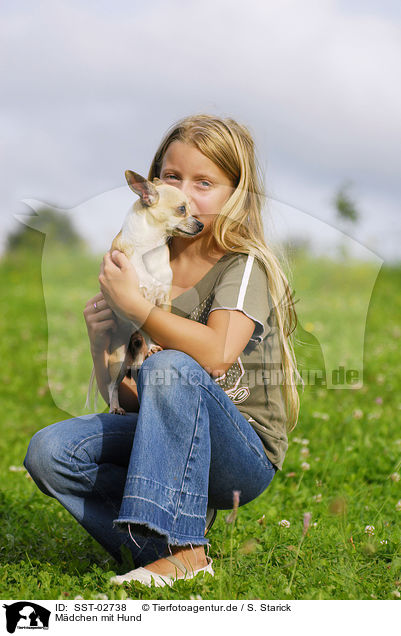 Mdchen mit Hund / girl with dog / SST-02738