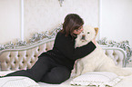 Frau und Chow-Chow