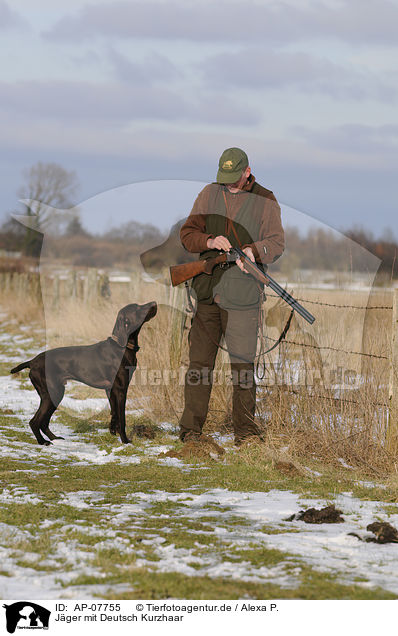 Jger mit Deutsch Kurzhaar / huntsman with German shorthaired Pointer / AP-07755