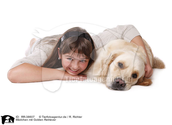 Mdchen mit Golden Retriever / RR-38607