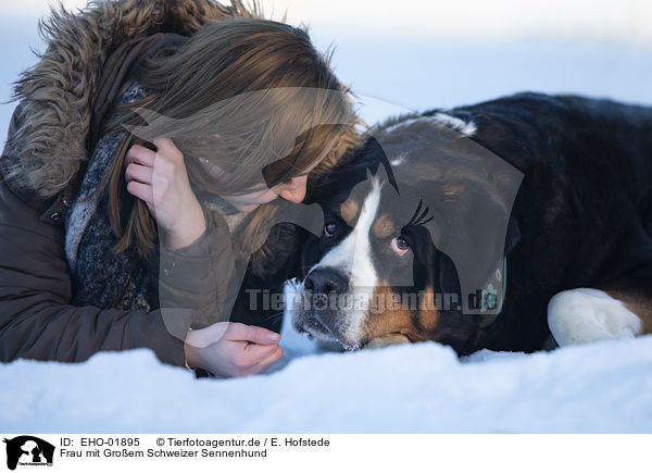 Frau mit Groem Schweizer Sennenhund / woman with Great Swiss Mountain Dog / EHO-01895