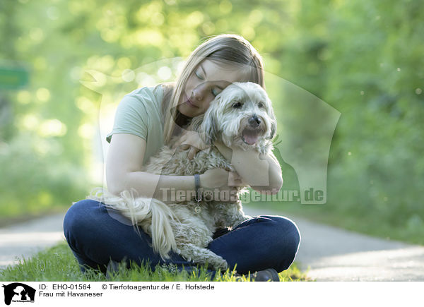 Frau mit Havaneser / woman with Havanese / EHO-01564