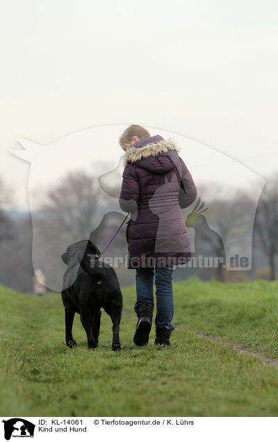 Kind und Hund / child and dog / KL-14061