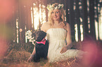 Frau und Labrador Retriever