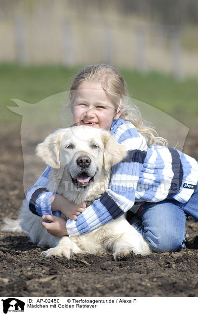 Mdchen mit Golden Retriever / AP-02450