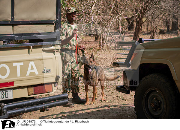 Antiwilderereinheit / antipoaching unit / JR-04973