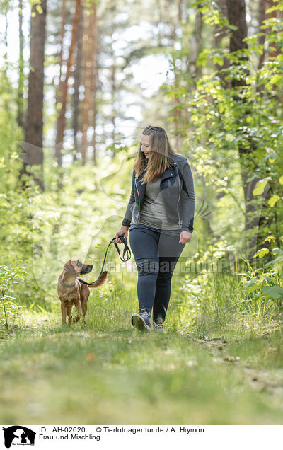 Frau und Mischling / AH-02620