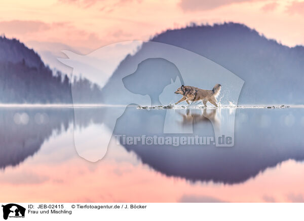 Frau und Mischling / woman and mongrel / JEB-02415