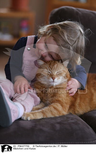 Mdchen und Katze / girl and cat / PM-07759