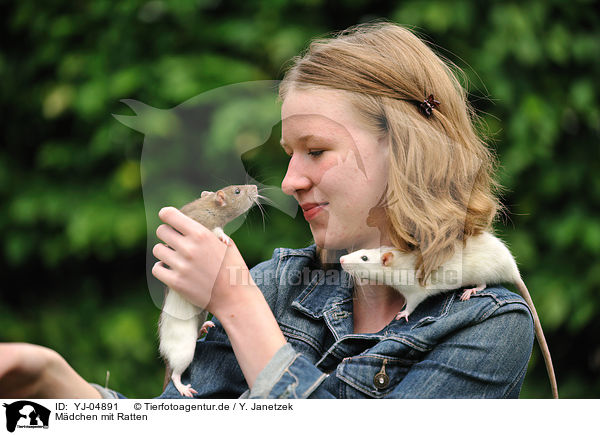 Mdchen mit Ratten / YJ-04891