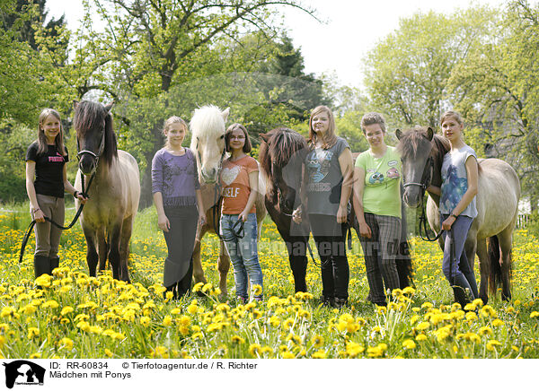 Mdchen mit Ponys / girls with ponies / RR-60834