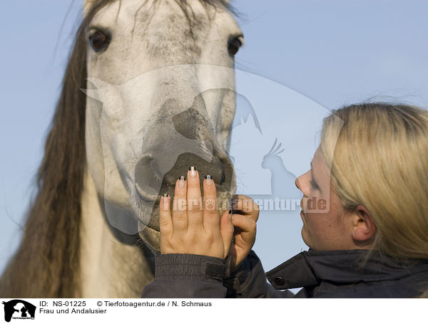 Frau und Andalusier / woman and Andalusian horse / NS-01225