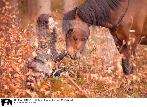 Frau und Andalusier / woman and Andalusian Horse / MAS-01301