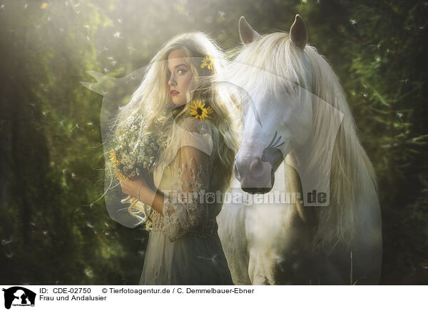 Frau und Andalusier / CDE-02750