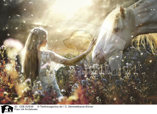 Frau mit Andalusier / woman with Andalusian Horse / CDE-02938
