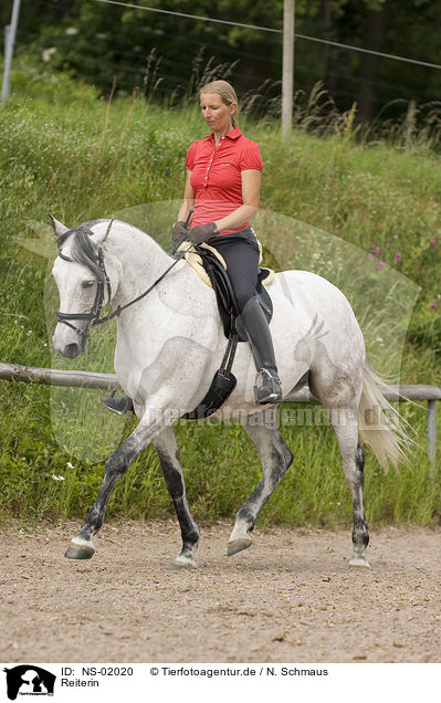 Reiterin / horsewoman / NS-02020