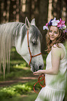 Frau und Araber