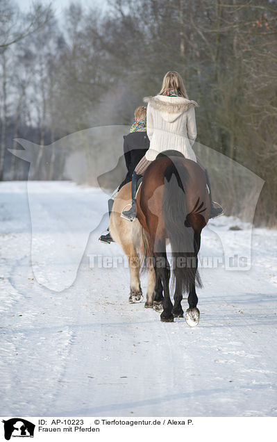 Frauen mit Pferden / AP-10223