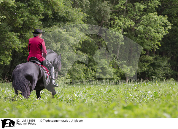 Frau mit Friese / woman with Friesian horse / JM-11858