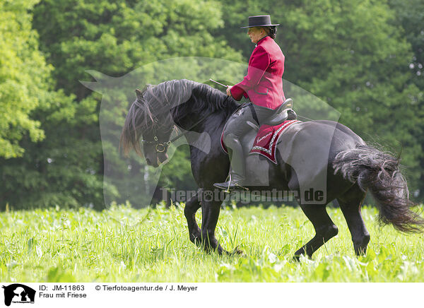 Frau mit Friese / woman with Friesian horse / JM-11863