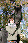 Frau mit Friese