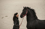 Frau und Friese