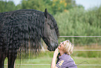Frau und Friese