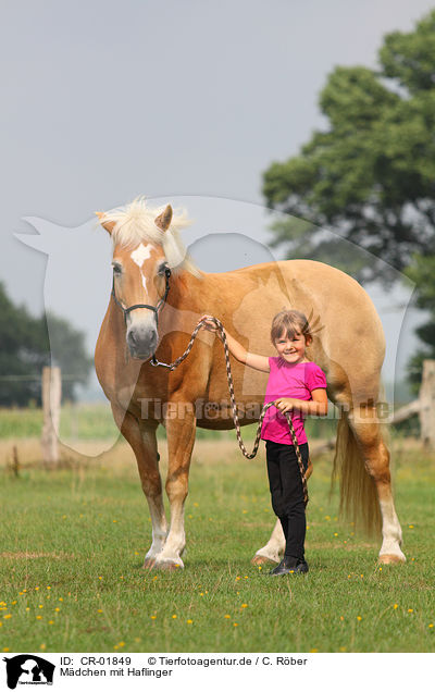 Mdchen mit Haflinger / girl with haflinger horse / CR-01849