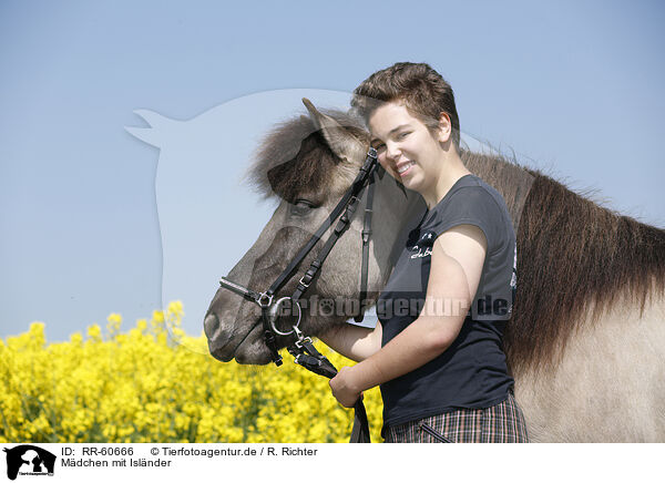 Mdchen mit Islnder / girl with Icelandic Horse / RR-60666