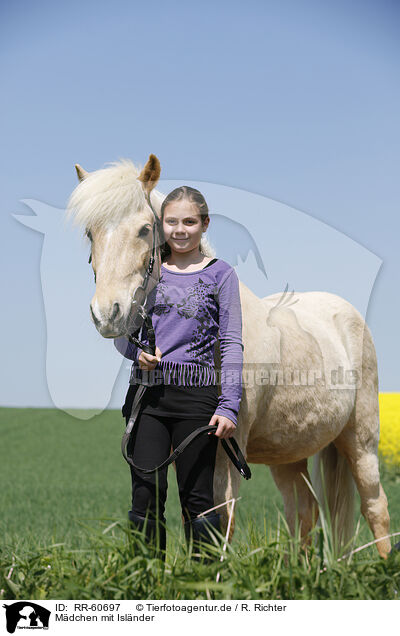 Mdchen mit Islnder / girl with Icelandic Horse / RR-60697