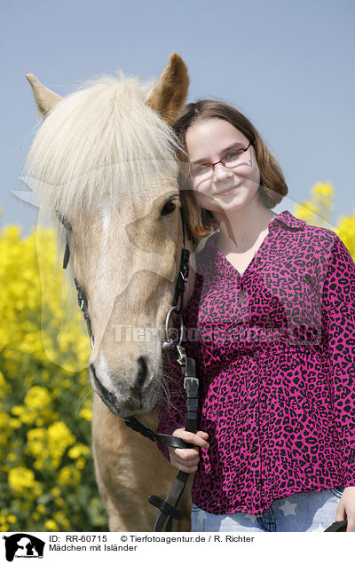 Mdchen mit Islnder / girl with Icelandic Horse / RR-60715