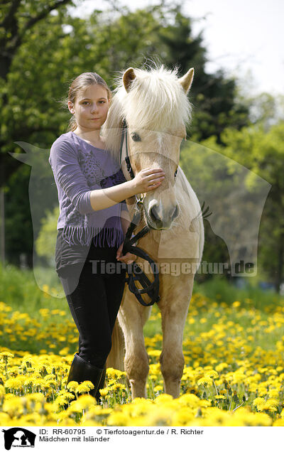 Mdchen mit Islnder / girl with Icelandic Horse / RR-60795