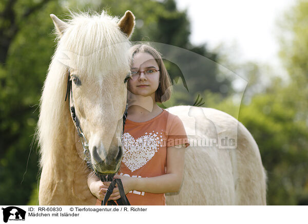 Mdchen mit Islnder / girl with Icelandic Horse / RR-60830