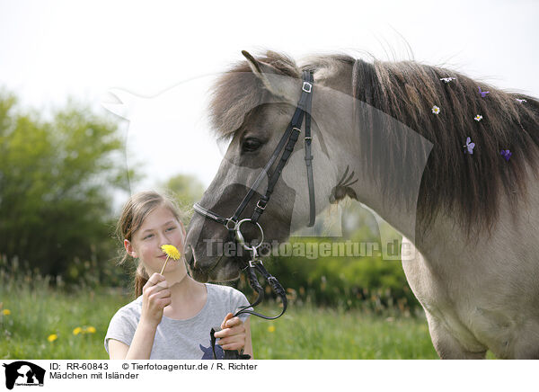 Mdchen mit Islnder / girl with Icelandic Horse / RR-60843