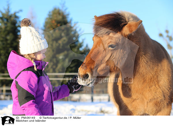 Mdchen und Islnder / girl and Icelandic horse / PM-06149