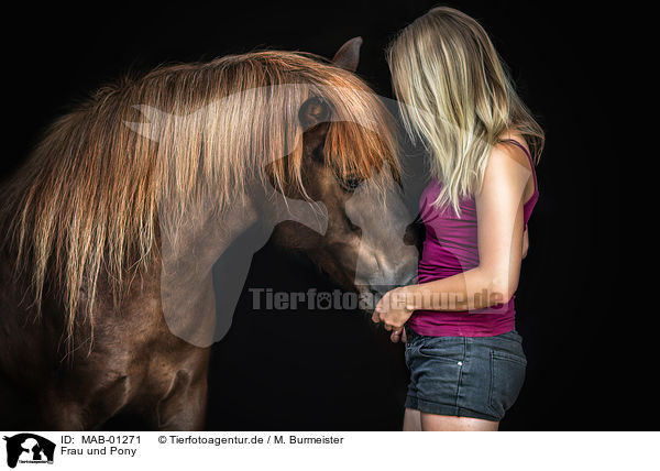 Frau und Pony / woman and Pony / MAB-01271