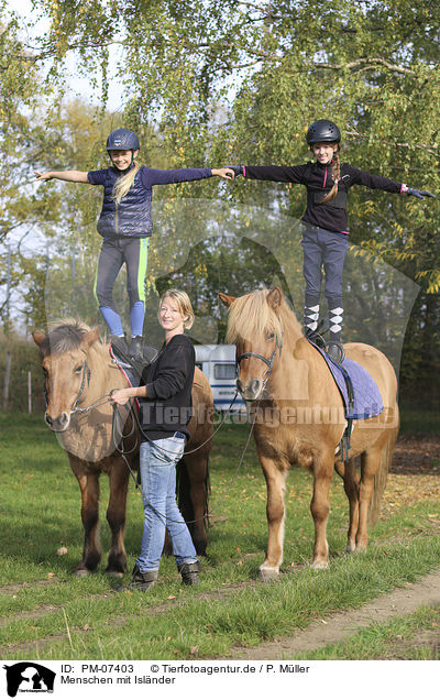 Menschen mit Islnder / humans with Icelandic Horse / PM-07403