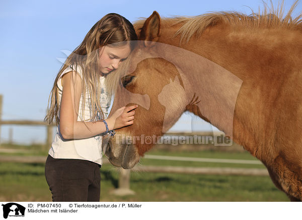 Mdchen mit Islnder / girl with Icelandic Horse / PM-07450