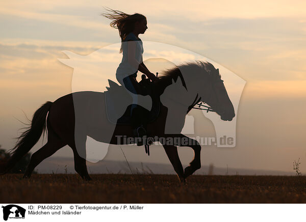 Mdchen und Islnder / girl and Icelandic horse / PM-08229