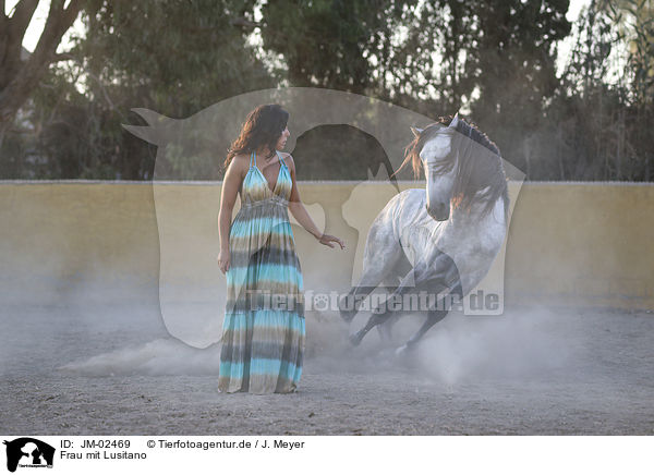 Frau mit Lusitano / woman with Lusitano / JM-02469