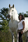 Frau und Percheron