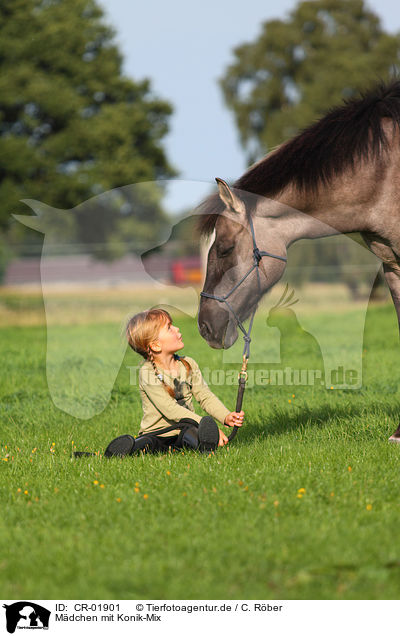 Mdchen mit Konik-Mix / CR-01901