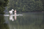 Frau und Pony