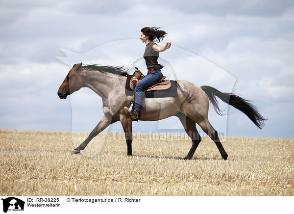 Westernreiterin / western riding horsewoman / RR-38225